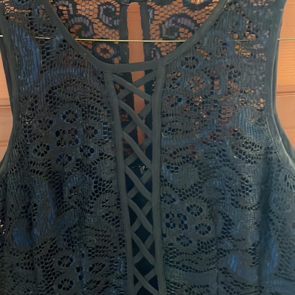 Nanette Lepore Romantics Lace Crochet Top Tank Navy Blue Black 4 - Picture 7 of 11